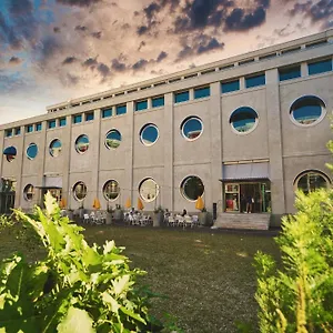 Silo Design&culture Hostal Basilea