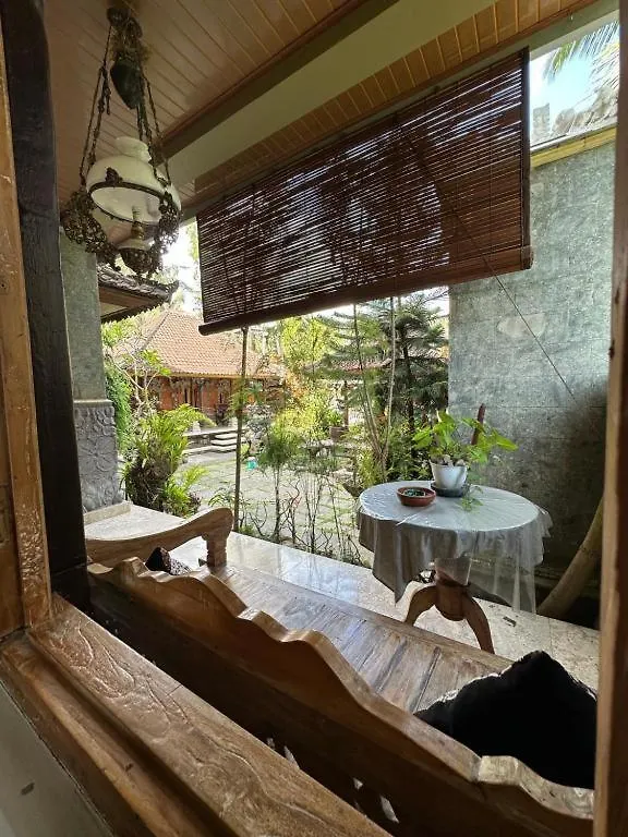 Nirwa 1 Ubud Guesthouse Πανσιόν Ουμπούντ